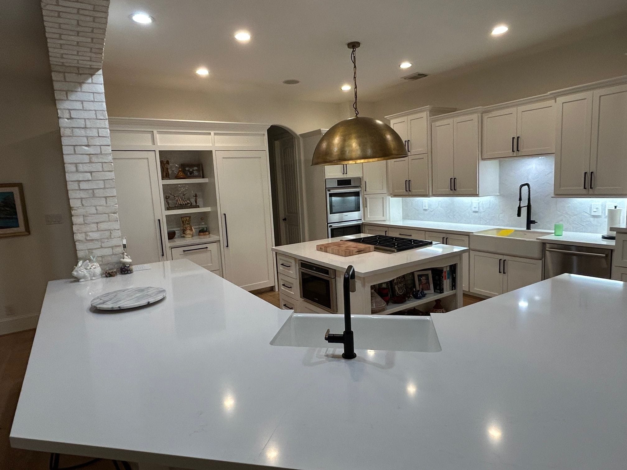 White Kitchen